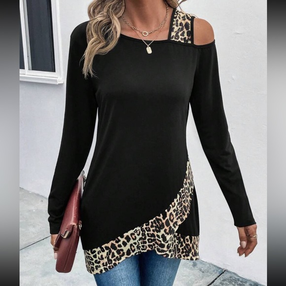 Boho leopard print cold shoulder top - Picture 2 of 6